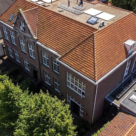Villa Incredible Historic Schoolbuilding Near Amsterdam Enkhuizen